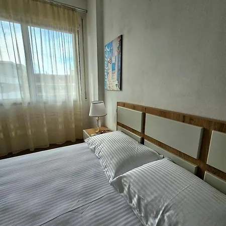 Vlora Apartmán *